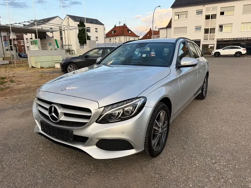 Gebraucht Mercedes C220 170 PS (125 kW) 2014 Silber Kombi