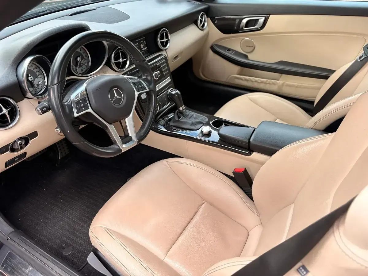 Gebraucht Mercedes SLK250 204 PS (150 kW) 2014 Schwarz Cabrio
