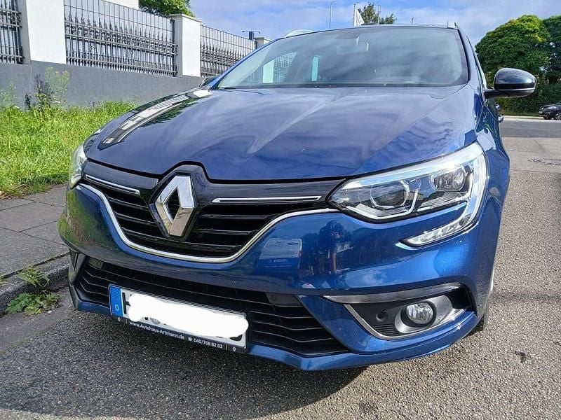 Blau Gebraucht 2019 Renault Mégane GrandTour LIMITED Kombi | 13.000 € (Fairer Preis) - Bild 1/4