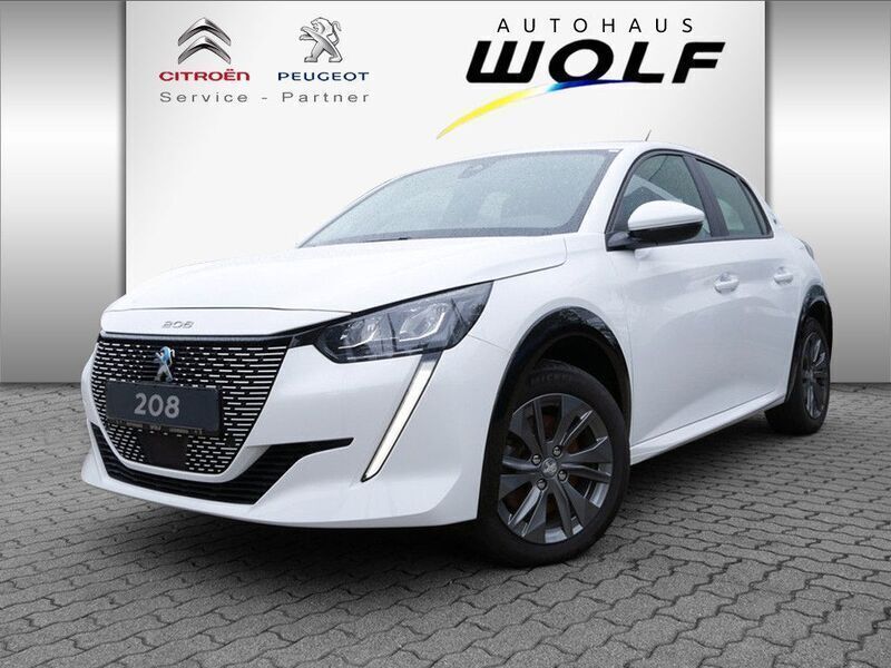 Weiß Gebraucht 2021 Peugeot e-208 Active Kleinwagen | 17.900 € (Teuer) - Bild 1/4