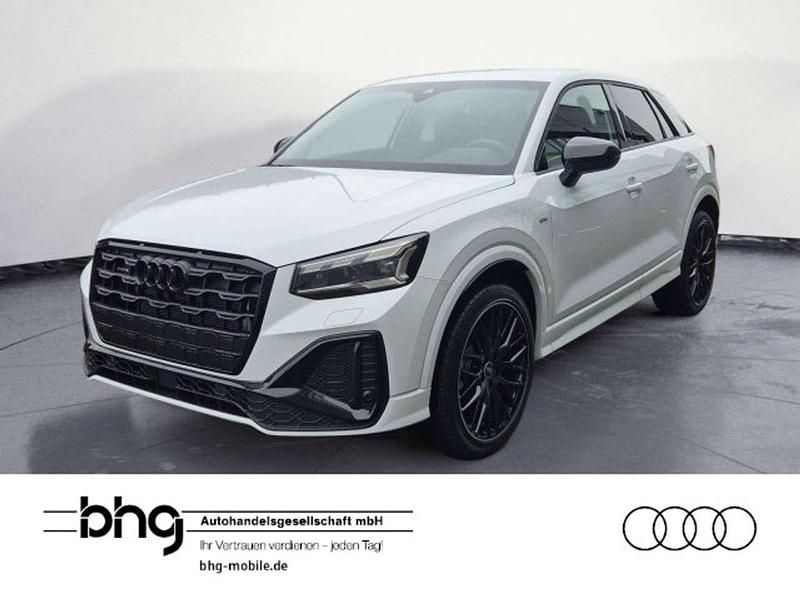 Gletscherweiß metallic Neu 2026 Audi Q2 S-Line SUV | 42.900 € (Fairer Preis) - Bild 1/4