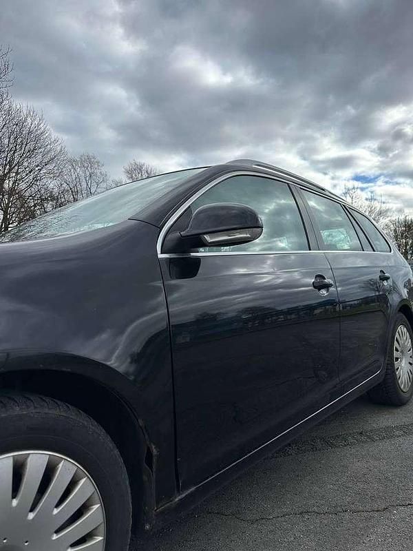 Gebraucht VW Golf V Highline 105 PS (77 kW) 2009 Kombi