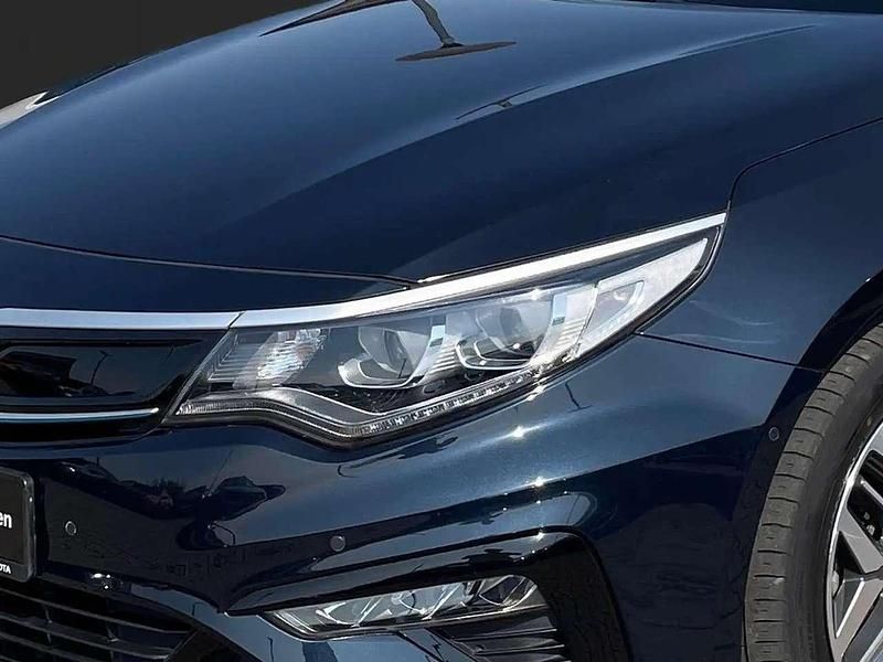 Schwarz Gebraucht 2019 Kia Optima Hybrid Spirit Limousine | 9.977 € - Bild 1/4