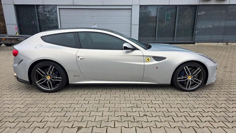 Gebraucht Ferrari FF 659 PS (484 kW) 2015 Grau Kombi