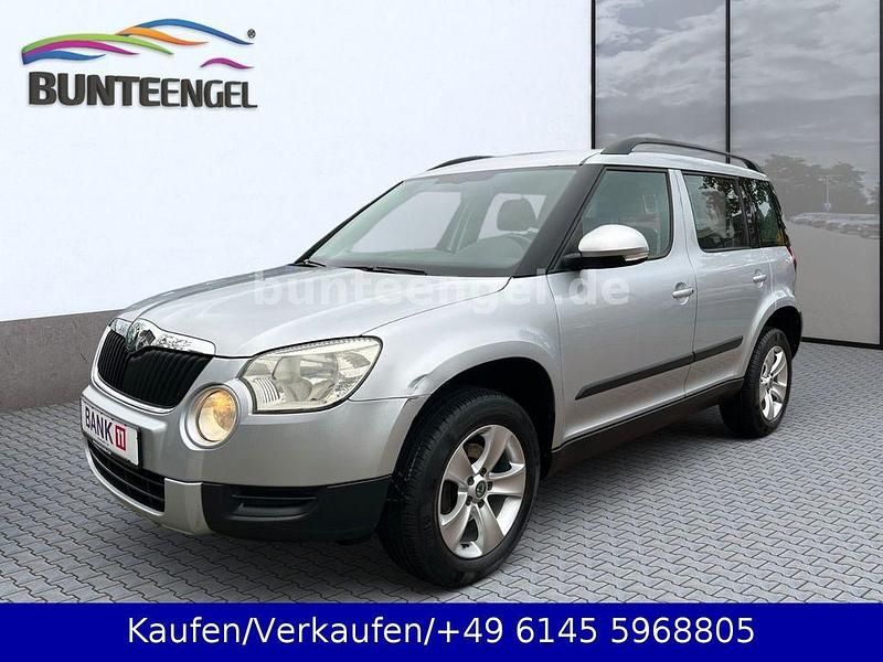 Silber Gebraucht 2010 Skoda Yeti Ambition SUV | 5.990 € (Superpreis) - Bild 1/4