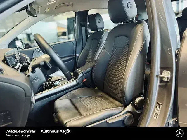 Gebraucht Mercedes B250 Progressive 224 PS (164 kW) 2024 Lack mountaingrau (metallic) Kleinwagen