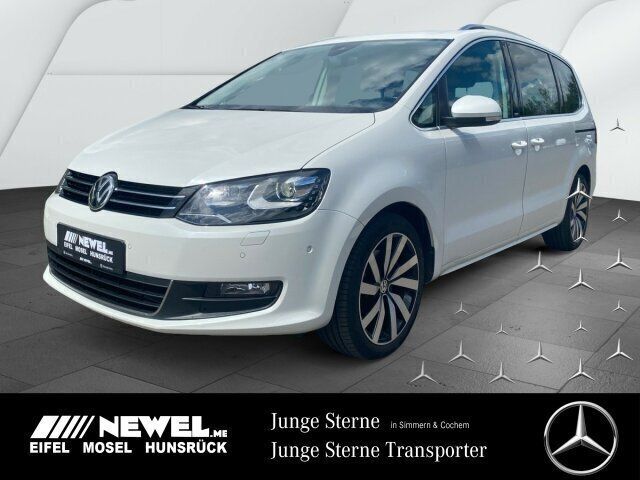 Weiss Gebraucht 2016 VW Sharan Allstar Van / Kleinbus | 23.988 € (Etwas zu teuer) - Bild 1/4