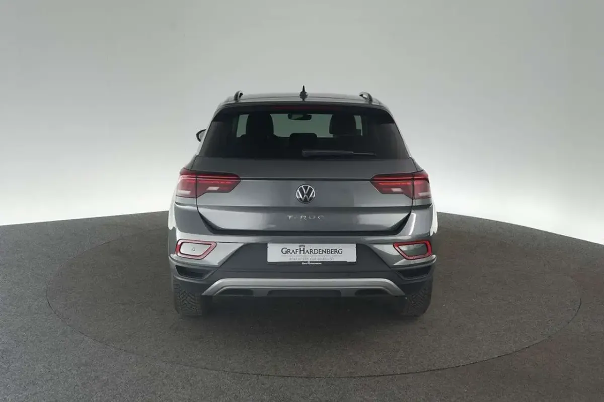 Gebraucht VW T-Roc Goal 116 PS (85 kW) 2025 Grau SUV