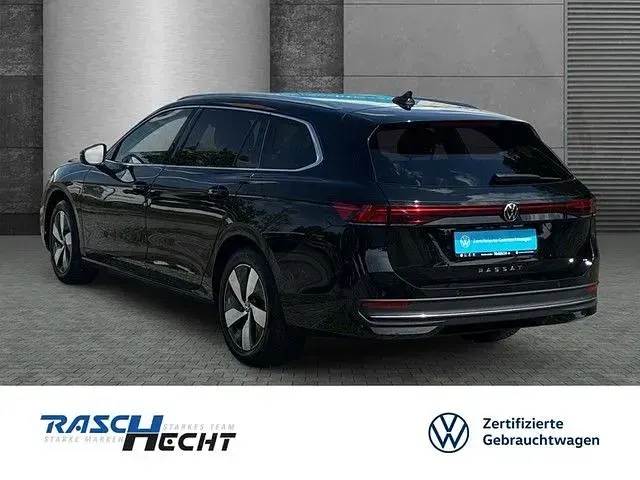 Gebraucht VW Passat Business 150 PS (110 kW) 2025 Grenadillschwarz metallic Kombi