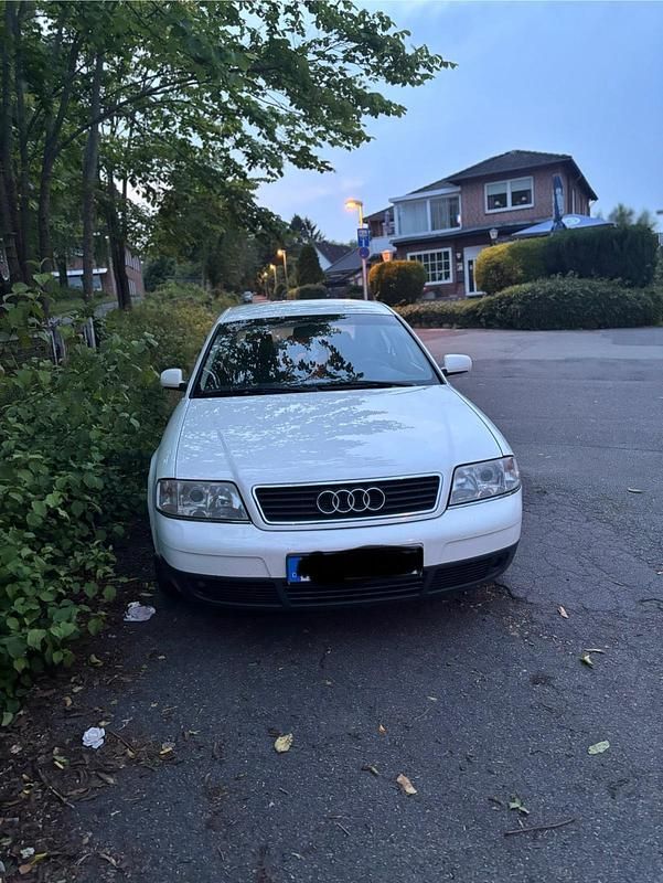 Weiß Gebraucht 1998 Audi A6 Limousine | 1.200 € (Fairer Preis) - Bild 1/4