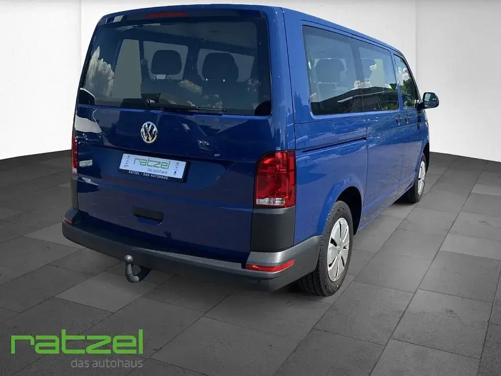Gebraucht VW T6.1 110 PS (80 kW) 2022 Blau Van