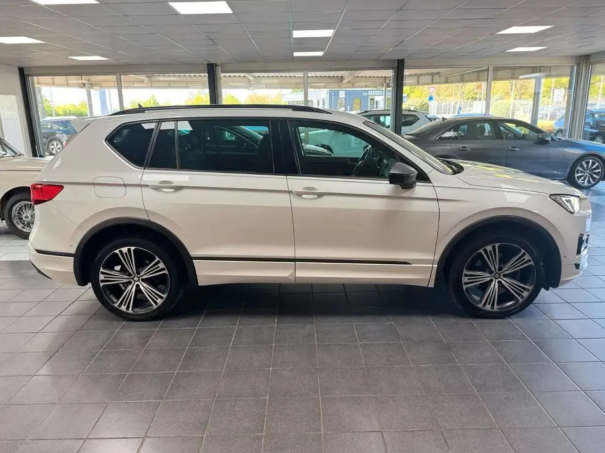 Gebraucht Seat Tarraco 4Drive 200 PS (147 kW) 2022 Weiß SUV