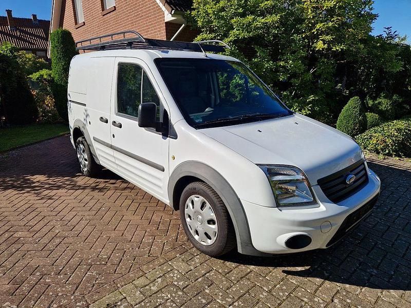 Weiß Gebraucht 2012 Ford Tourneo Connect Van / Kleinbus | 5.500 € (Fairer Preis) - Bild 1/4