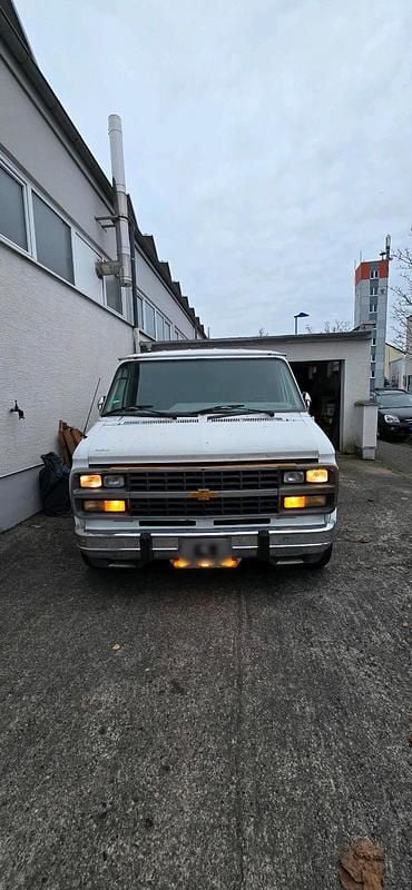 Gebraucht Chevrolet G 199 PS (146 kW) 1992 Weiß Van