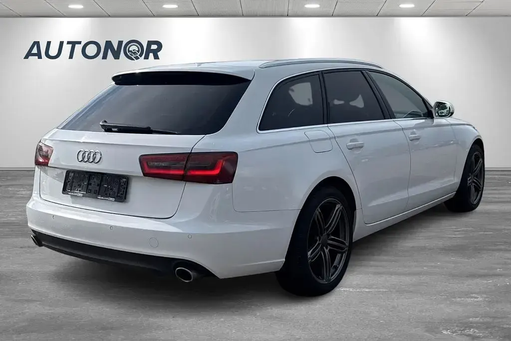 Używany Audi A6 Sport 190 KM (139 kW) 2014 Biały Kombi