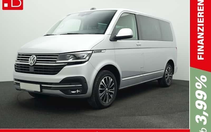 Silber Gebraucht 2024 VW Multivan Comfortline Van / Kleinbus | 61.950 € (Teuer) - Bild 1/4