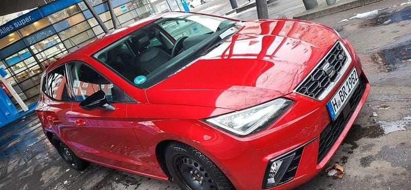 Schwarz Gebraucht 2019 Seat Ibiza FR Kleinwagen | 15.990 € (Fairer Preis) - Bild 1/4