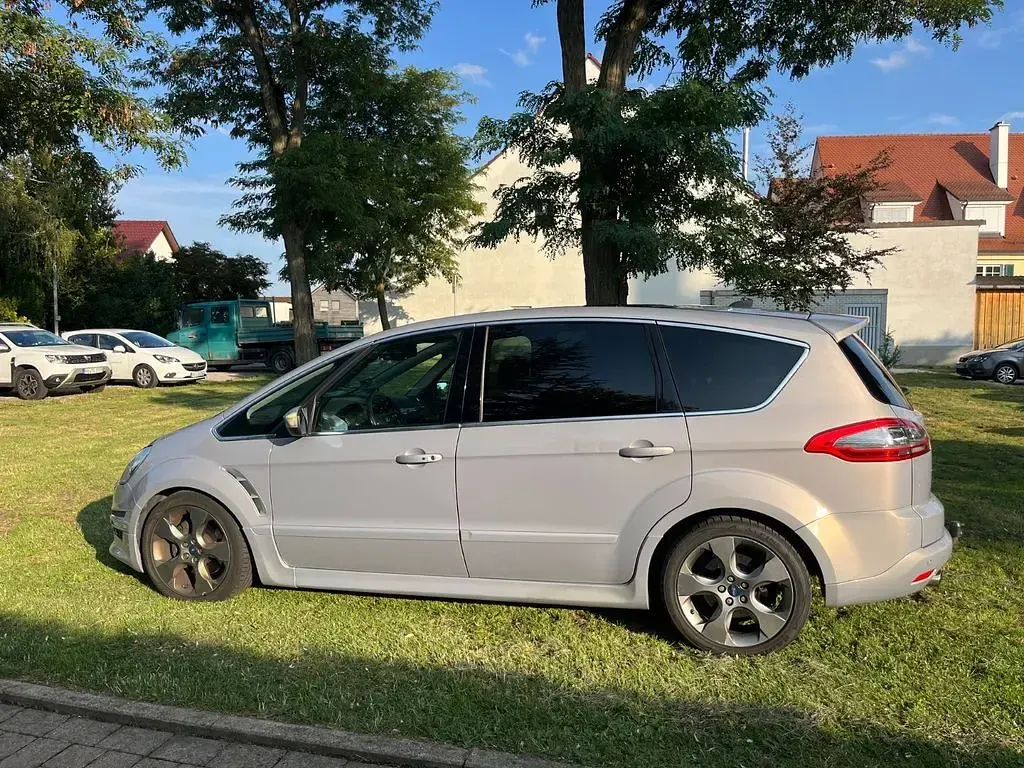 Gebraucht Ford S-MAX Titanium S 239 PS (175 kW) 2011 Grau Van / Kleinbus