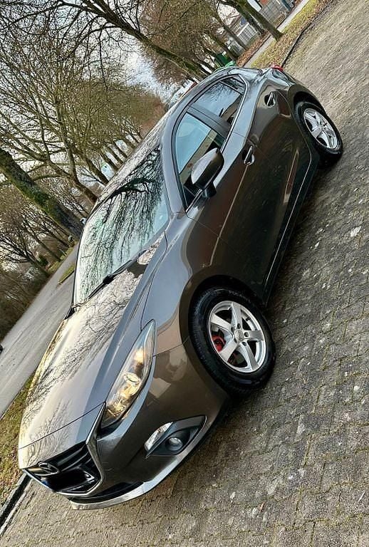 Gebraucht Mazda 3 120 PS (88 kW) 2014 Braun Limousine