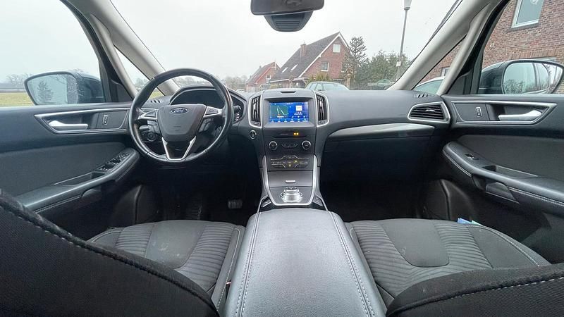 Gebraucht Ford S-MAX S 190 PS (139 kW) 2017 Schwarz Van / Kleinbus