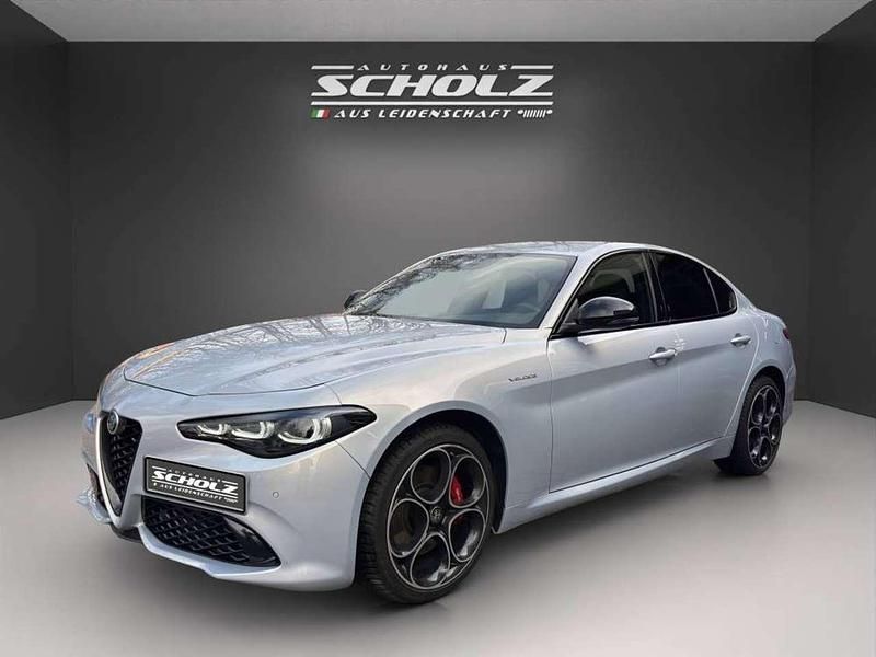 Gebraucht Alfa Romeo Giulia Sprint 280 PS (205 kW) 2024 Perla lunare, metallic Limousine