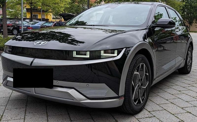Schwarz Gebraucht 2021 Hyundai Ioniq 5 Dynamiq SUV | 23.800 € (Superpreis) - Bild 1/4