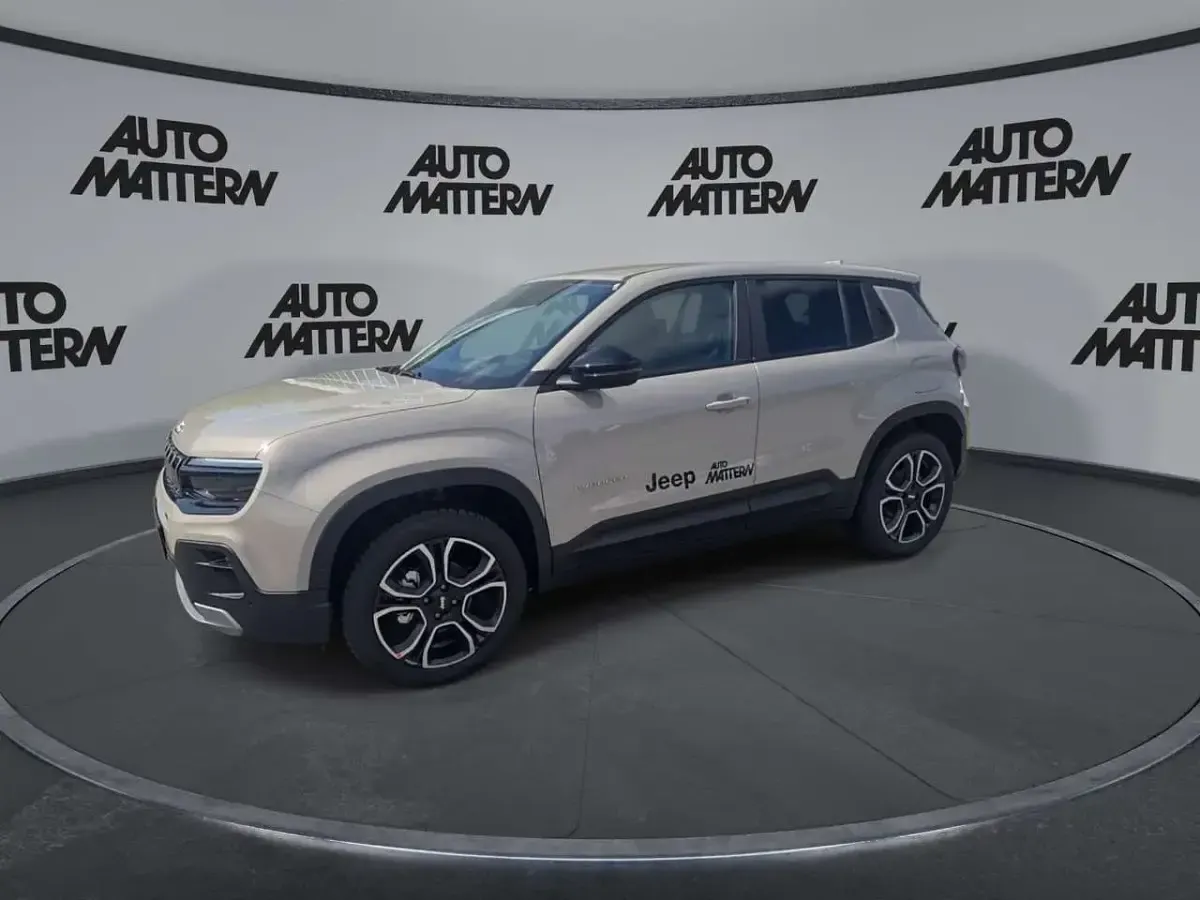 Occasion Jeep Avenger Summit 101 ch (74 kW) 2025 Gris SUV