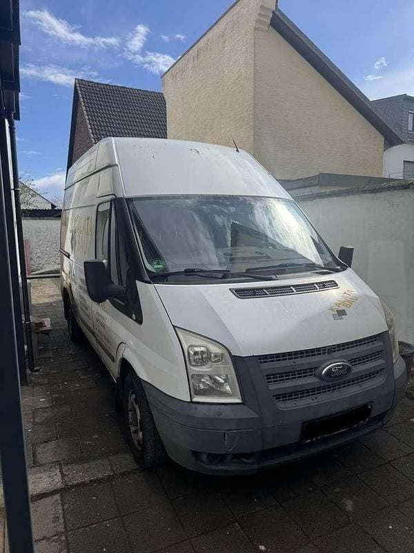 Gebraucht Ford 300 125 PS (91 kW) 2013 Weiß Pickup