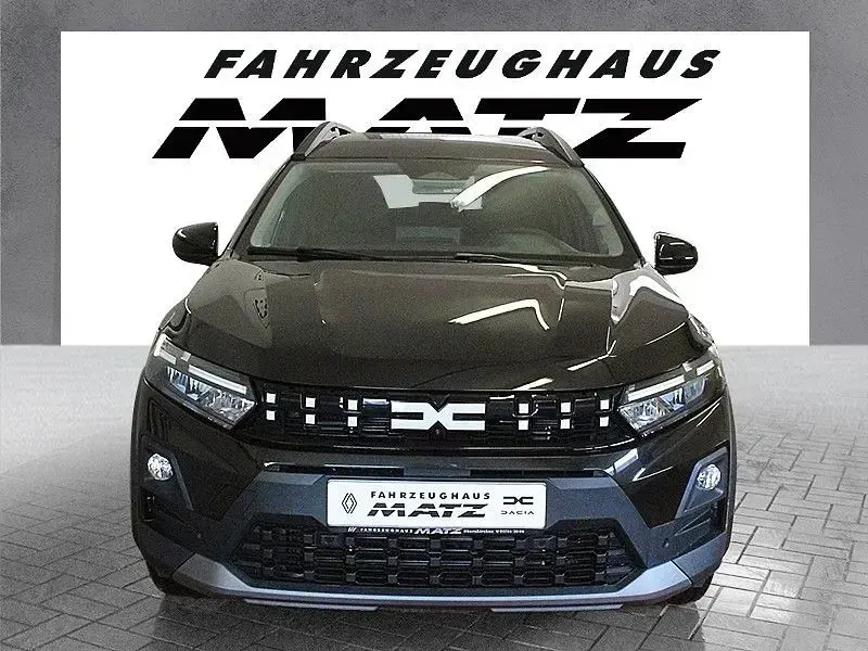Neu Dacia Jogger Journey 155 PS (114 kW) 2026 Schwarz Van / Kleinbus