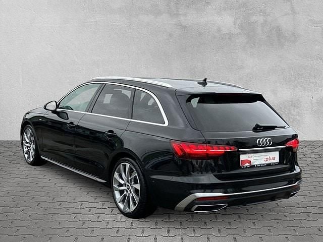 Gebraucht Audi A4 S-Line 150 PS (110 kW) 2024 Mythosschwarz metallic Kombi