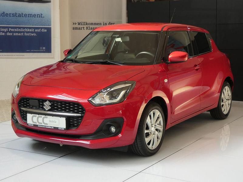 Rot Gebraucht 2021 Suzuki Swift Comfort Kleinwagen | 13.990 € (Fairer Preis) - Bild 1/4