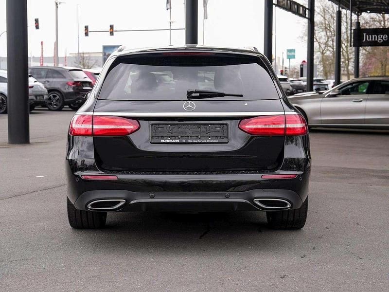 Gebraucht Mercedes E300 AMG 245 PS (180 kW) 2018 Schwarz Kombi