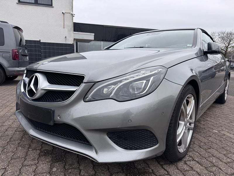 Gebraucht Mercedes E220 Sport 170 PS (125 kW) 2013 Silber Cabrio