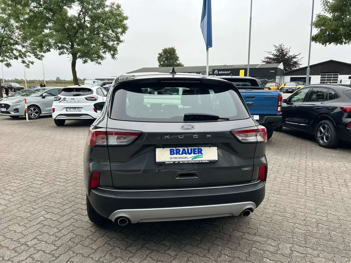 Gebraucht Ford Kuga Cool & Connect 224 PS (164 kW) 2022 Magneticgrau (metallic) SUV
