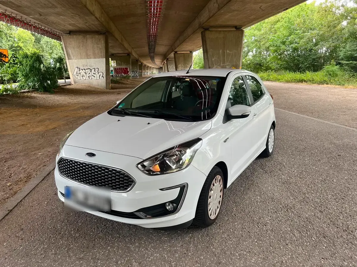 Gebraucht Ford Ka Plus Cool & Connect 86 PS (63 kW) 2019 Weiß Kleinwagen