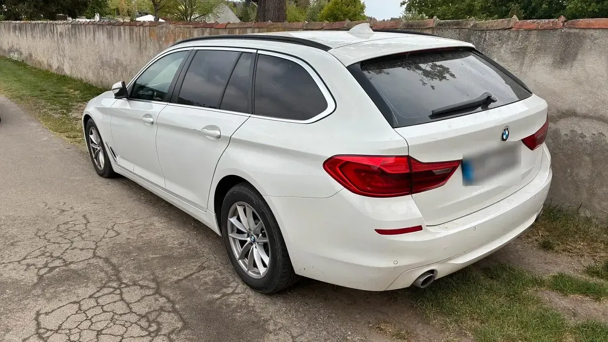 Gebraucht BMW 520 190 PS (139 kW) 2018 Weiß Kombi