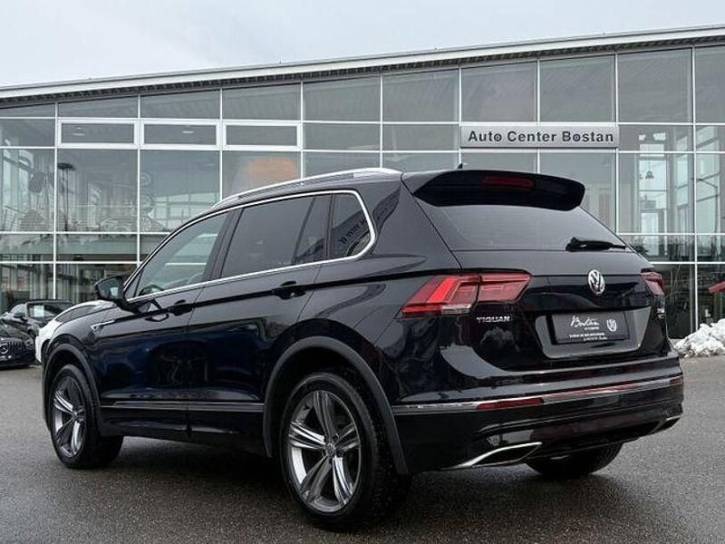Gebraucht VW Tiguan Highline 239 PS (175 kW) 2017 Schwarz metallic SUV