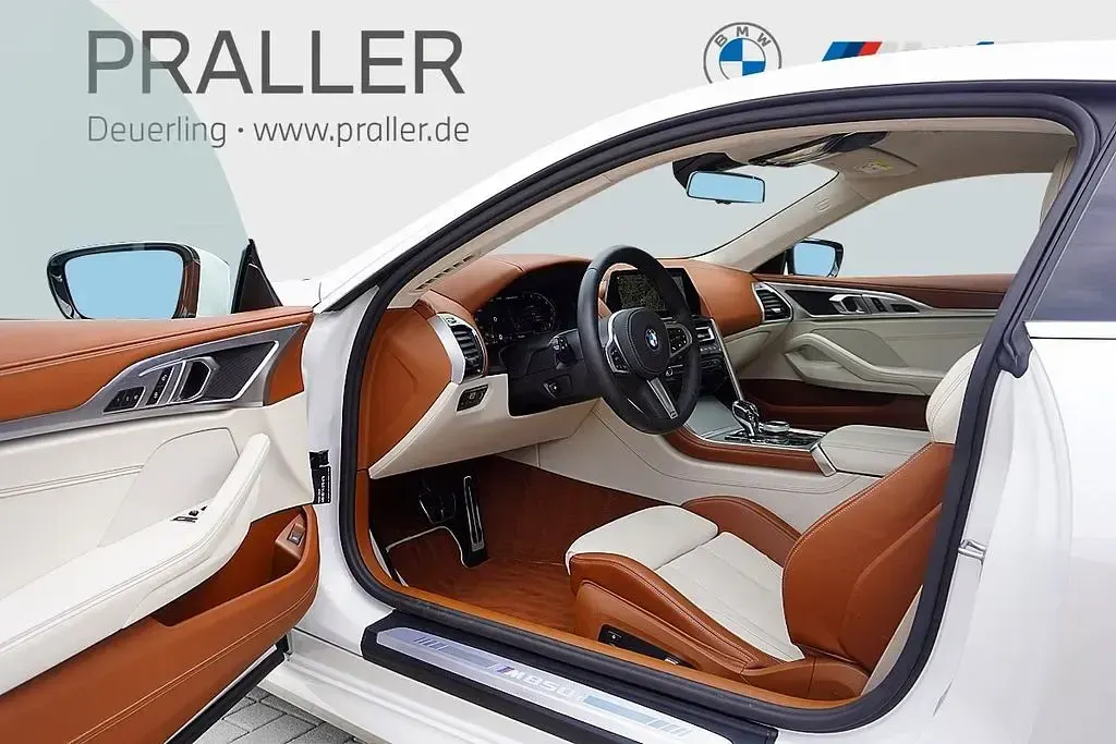 Gebraucht BMW M850 Sport Line 530 PS (389 kW) 2020 Mineralweiß Coupé