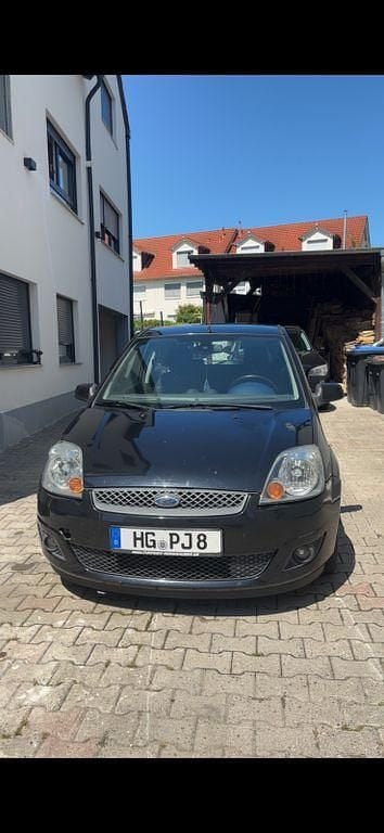 Blau Gebraucht 2008 Ford Fiesta Limousine | 1.650 € (Guter Preis) - Bild 1/4