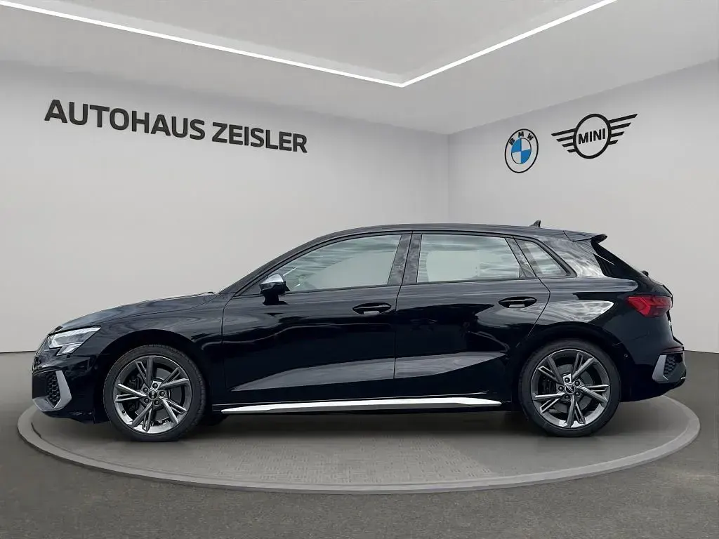 Gebraucht Audi S3 Sport 310 PS (228 kW) 2023 Grau Limousine