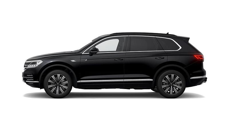 Gebraucht VW Touareg Elegance 286 PS (210 kW) 2022 Deep black perleffekt SUV