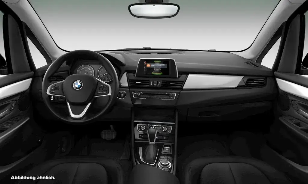 Gebraucht BMW 220 Advantage 192 PS (141 kW) 2016 Silber Van / Kleinbus