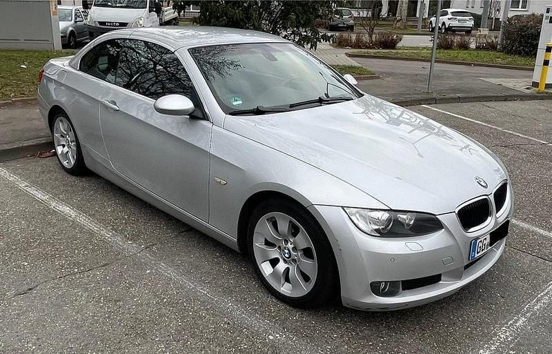 Gebraucht BMW 320 Cabriolet 170 PS (125 kW) 2008 Silber Cabrio