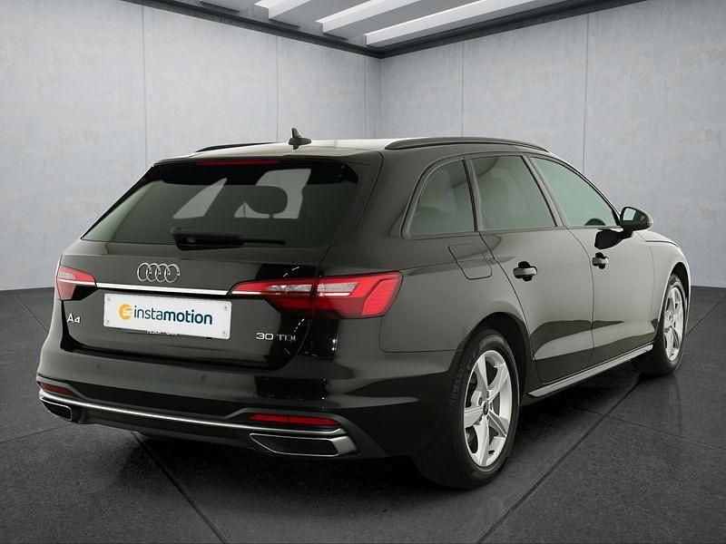 Gebraucht Audi A4 136 PS (100 kW) 2022 Schwarz Kombi