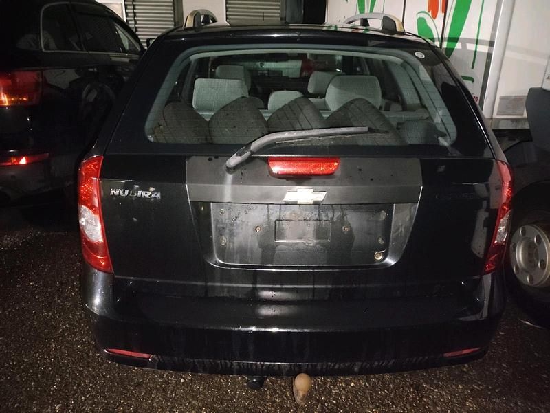 Gebraucht Chevrolet Nubira 108 PS (79 kW) 2005 Schwarz Kombi