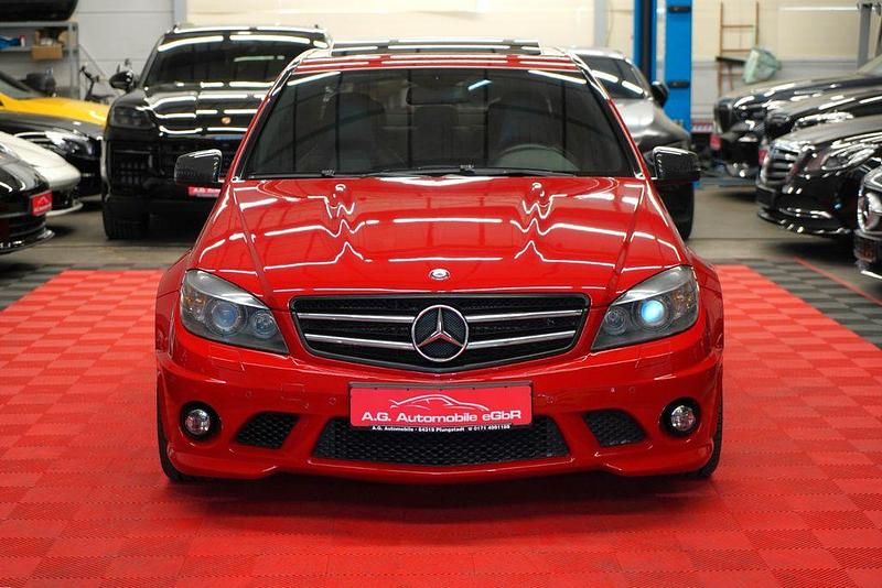Gebraucht Mercedes C63 AMG AMG 457 PS (336 kW) 2009 Rot Limousine
