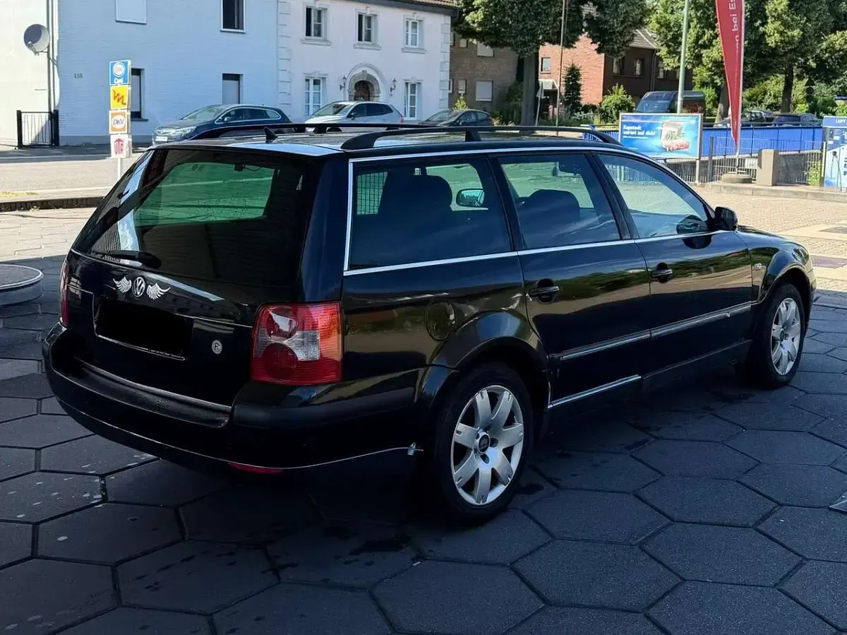 Gebraucht VW Passat Executive 170 PS (125 kW) 2002 Schwarz Kombi