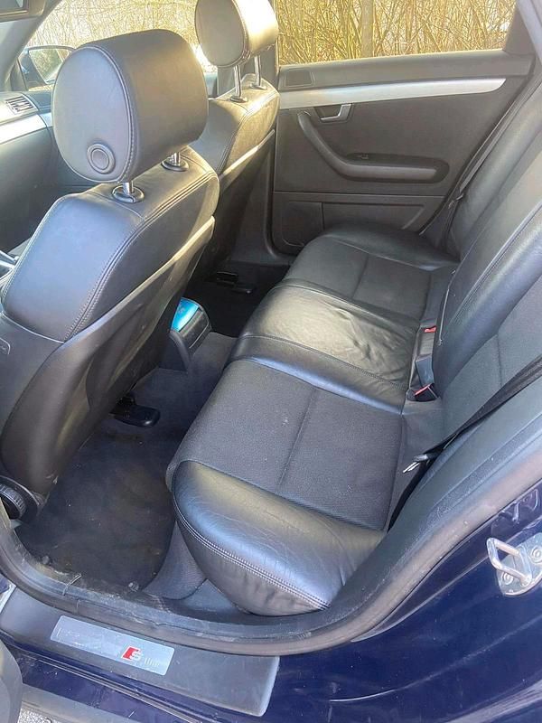 Gebraucht Audi A4 230 PS (169 kW) 2006 Blau Kombi