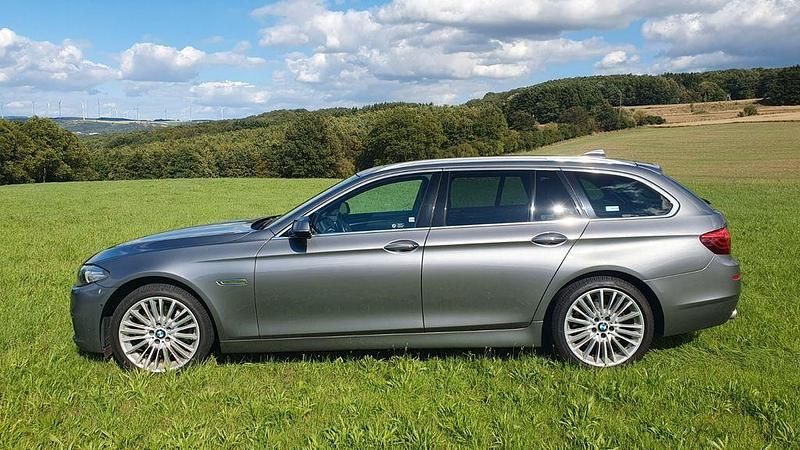 Gebraucht BMW 535 Luxury Line 313 PS (230 kW) 2014 Grau Kombi