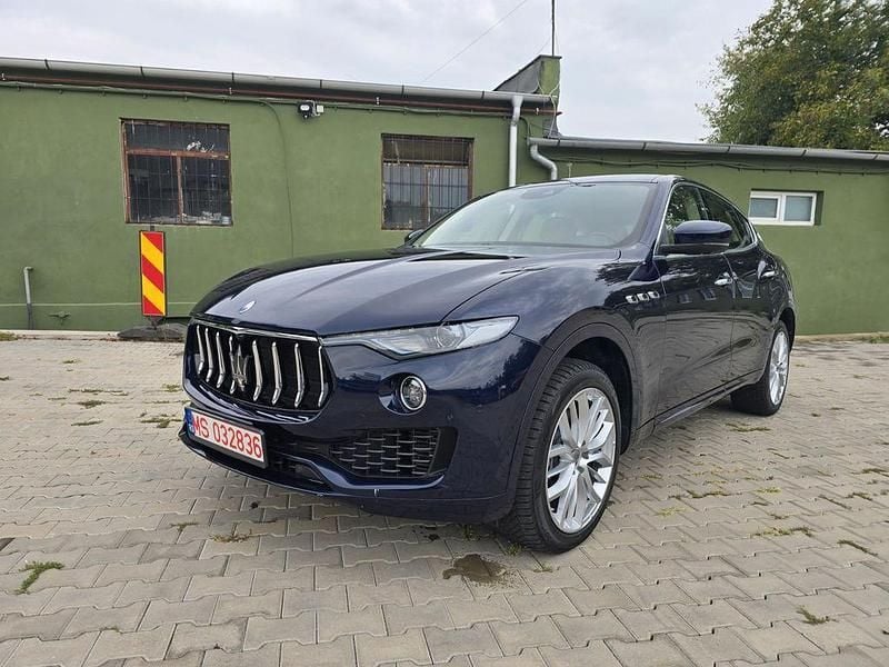 Blau Gebraucht 2020 Maserati Levante SUV | 42.350 € (Superpreis) - Bild 1/4